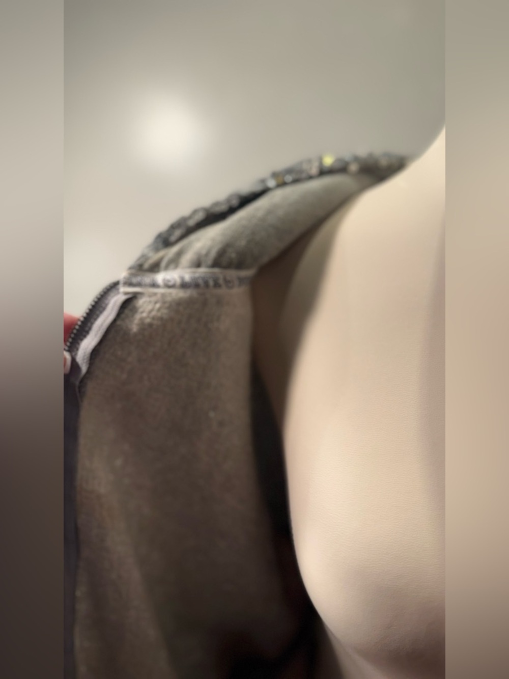 PINK VINTAGE RARE Victoria's Secret Silver Sequin Hoodie Jacket LOVE PINK Size M - Picture 7 of 8